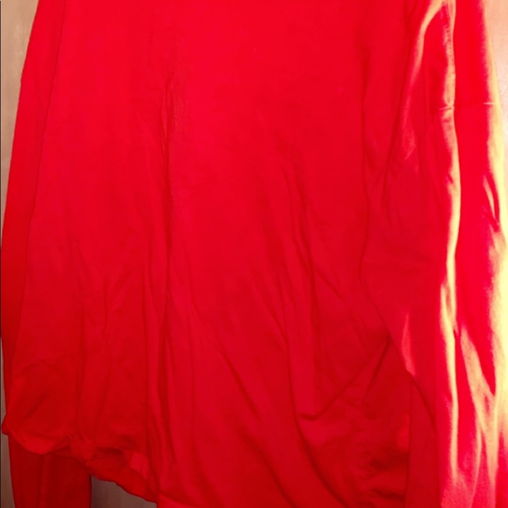 Queen of everything tee long sleeve